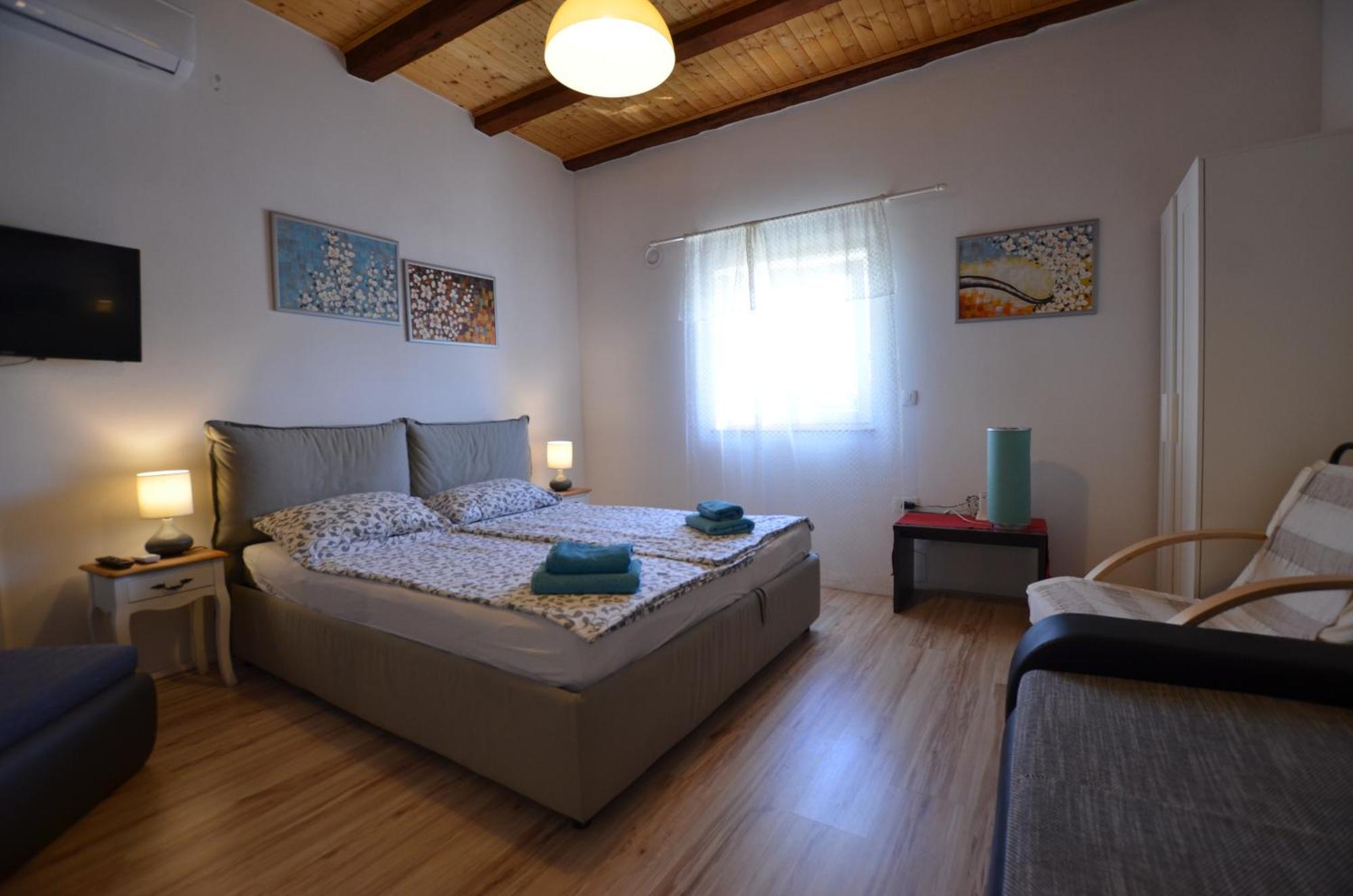 Graziella Apartment 로비니 외부 사진