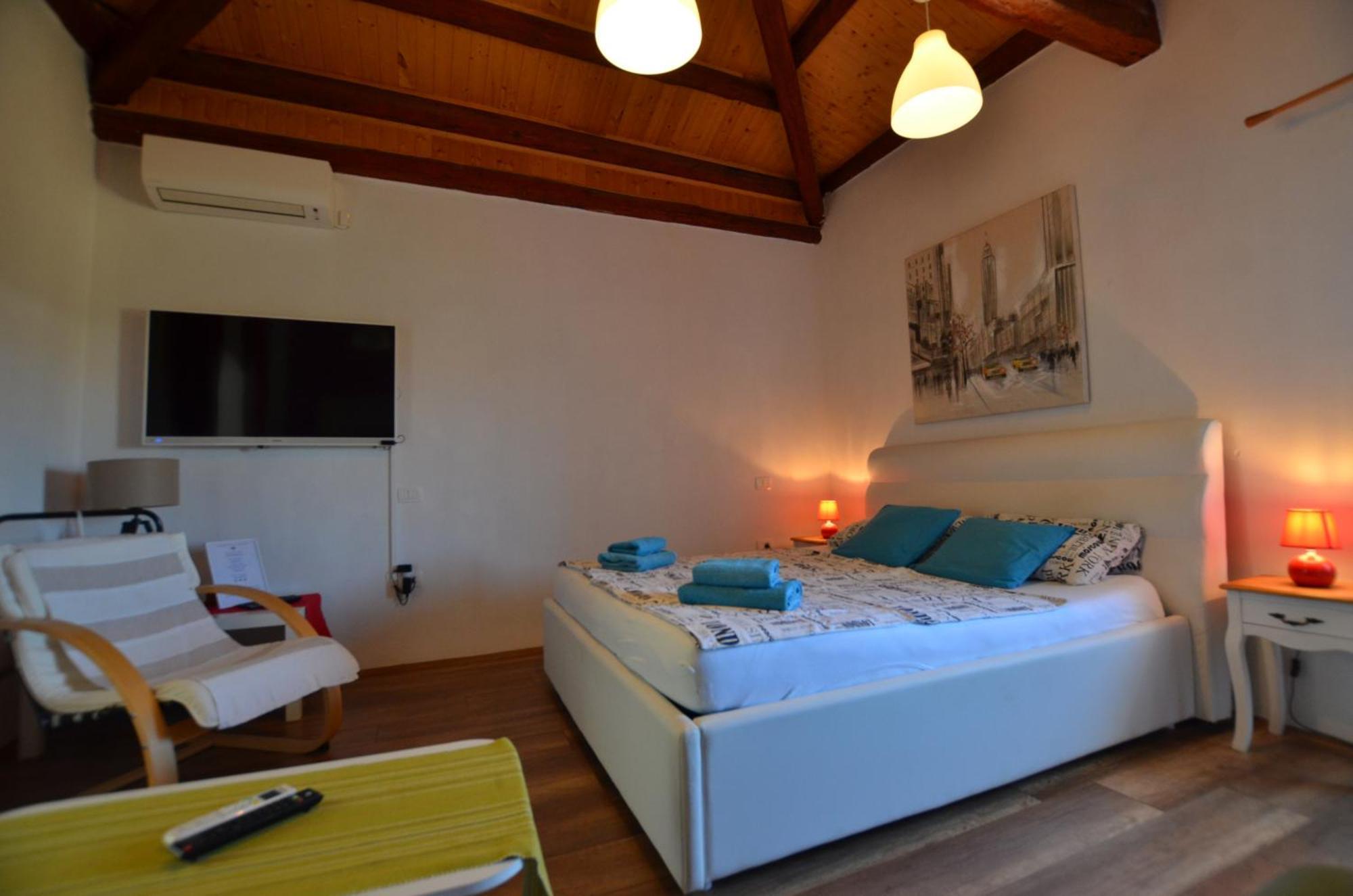 Graziella Apartment 로비니 외부 사진